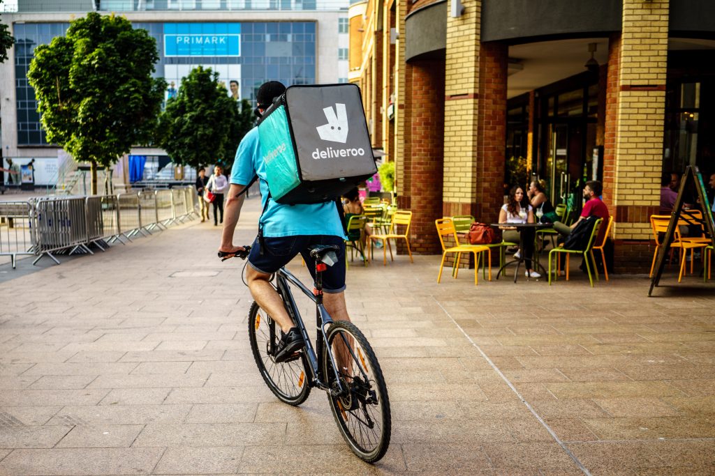Which supermarkets are available on Deliveroo?