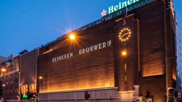 Heineken launches low-carbon barley farming trial