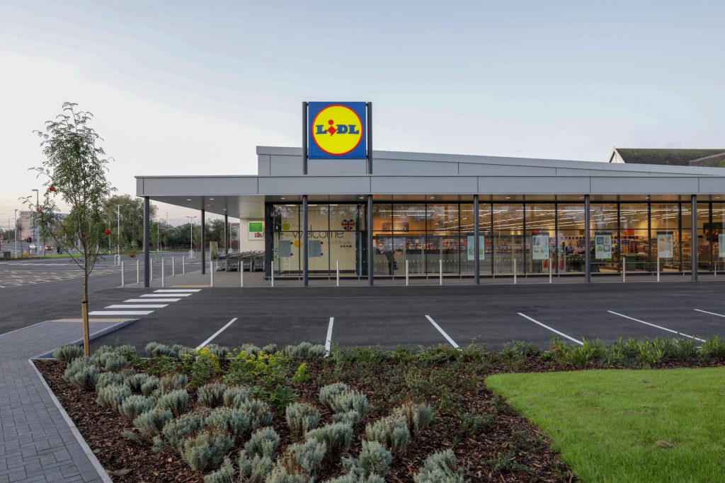 Lidl hits 860 store milestone in GB