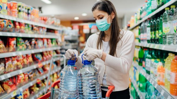 Grocery sales drop 1.6% from pandemic peak a year ago