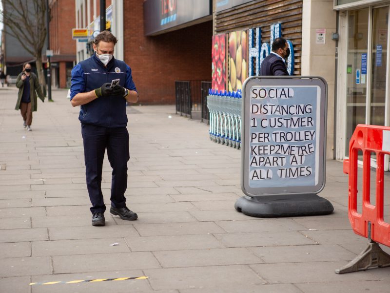 Supermarkets failed staff during pandemic, Oxfam claims