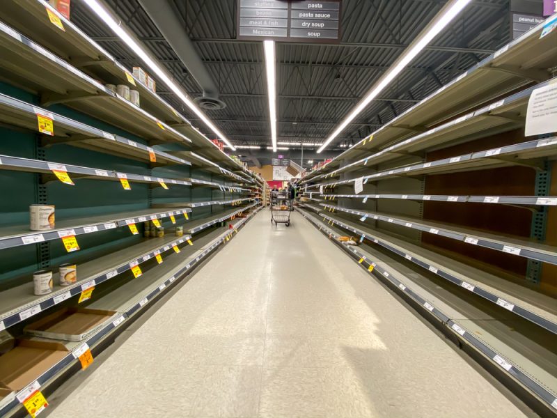 Food and drink sector warns of Christmas crisis due to worker shortages