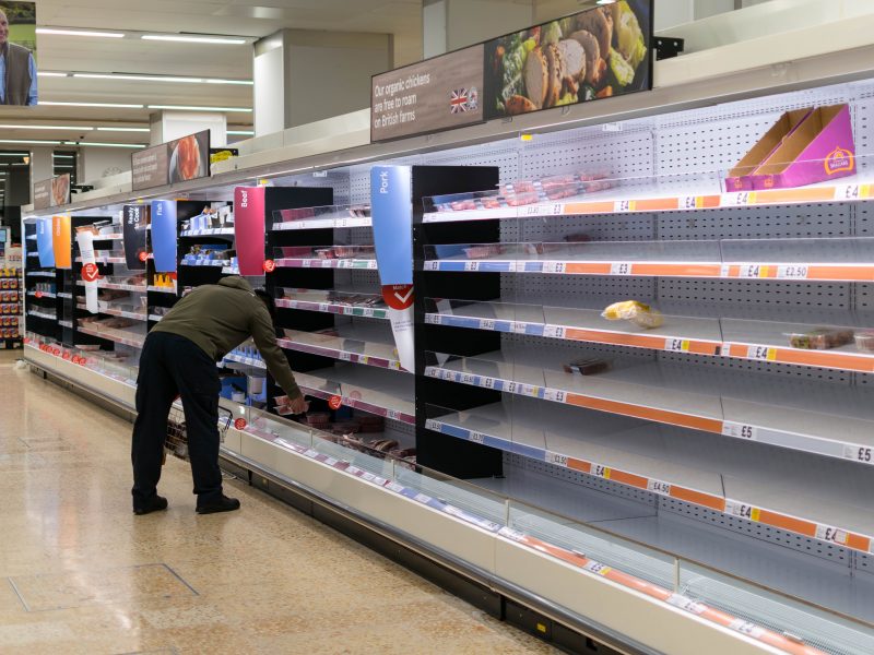 Hot weather creates ‘perfect storm’ for supermarkets