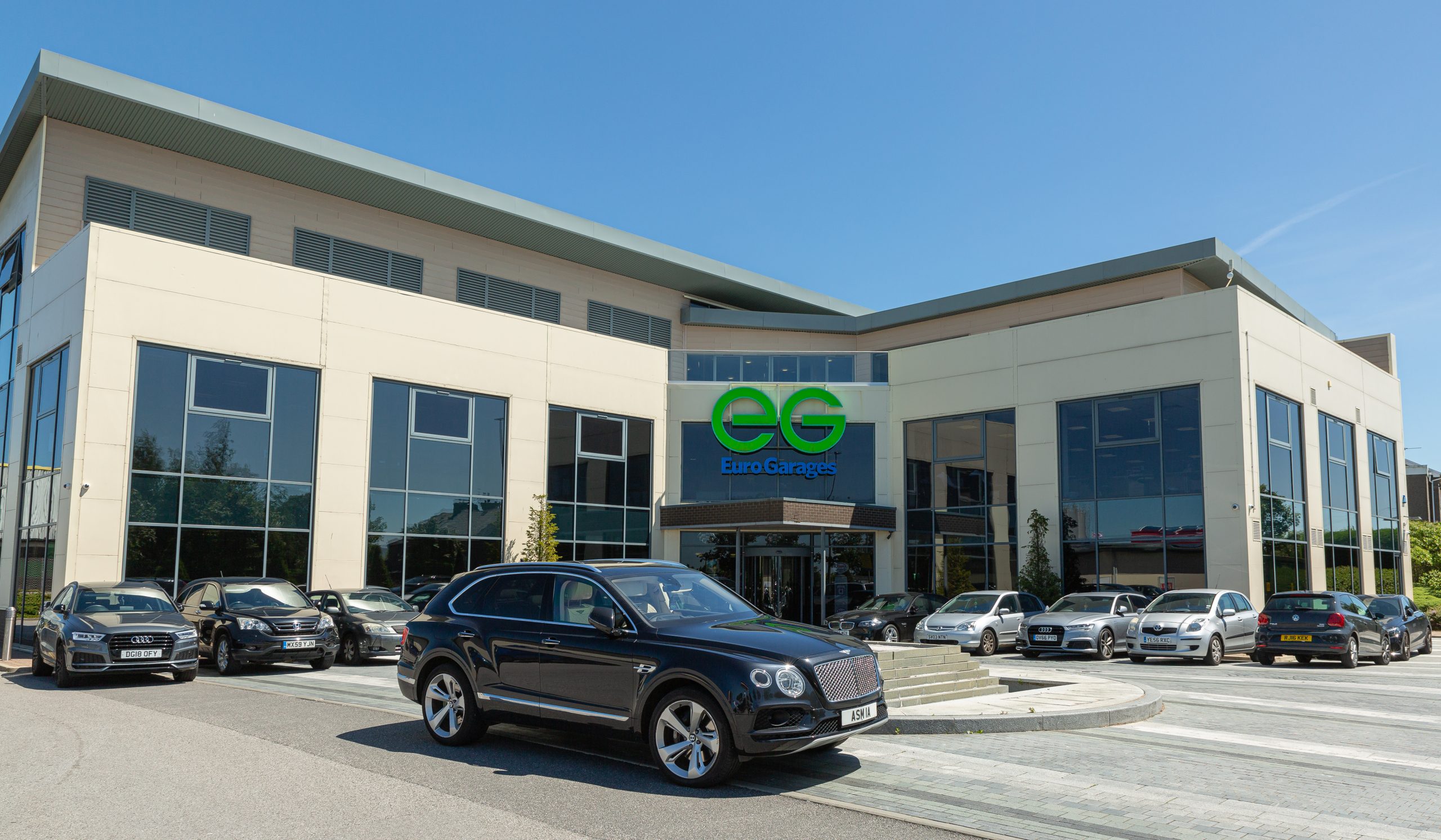 Issa brothers’ company raises pay of ‘heroic’ workers