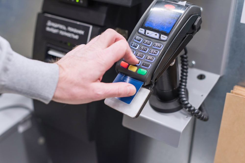Shops refusing cash even as lockdown restrictions are eased, Which? finds