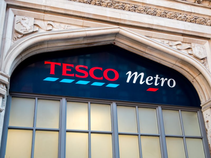 Tesco has started a programme to buy back shares with a value of up to £500 million.