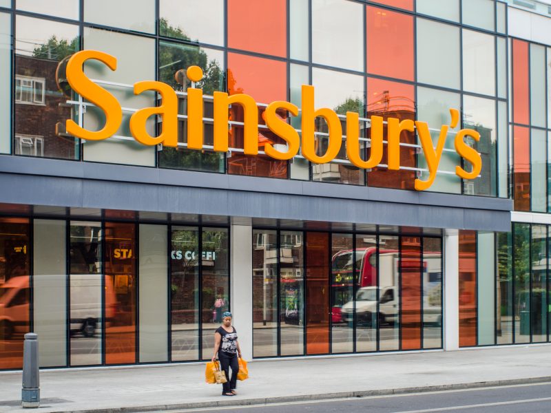 Sainsbury’s has decided against selling off a loss-making bank after haggling with the potential buyer for more than a year
