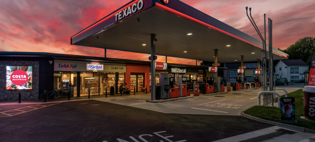 Forecourt operator Ascona Group has appointed Ian Richards as director of construction and infrastructure.