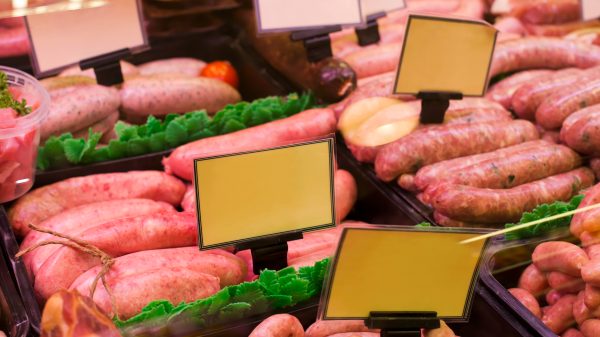 Grocery giants have "bombarded" customers with inaccurate messages overstating the carbon footprint of meat, a trade body has said
