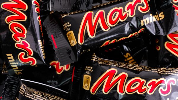 A carbon-neutral Mars bars is to hit shelves by 2023 in what its manufacturers hail as “bold action” to save the environment