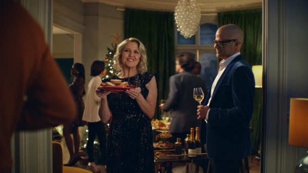 Waitrose has launched its new Christmas campaign featuring ‘Extras’ star Ashley Jensen and chef Hester Blumenthal.  