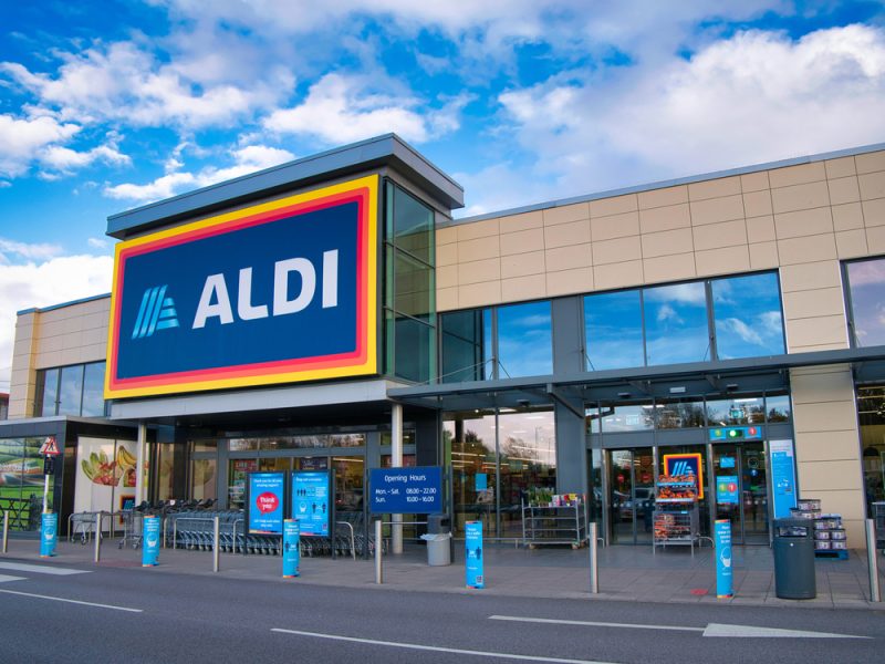 An Aldi supermarket store front on a sunny day.