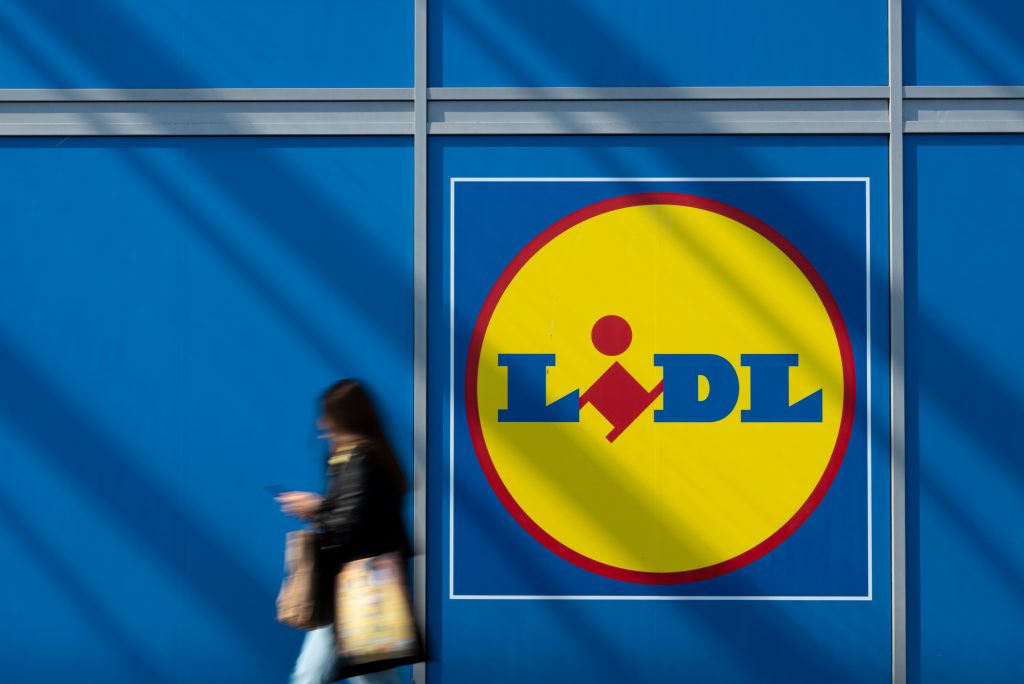 Lidl storefront