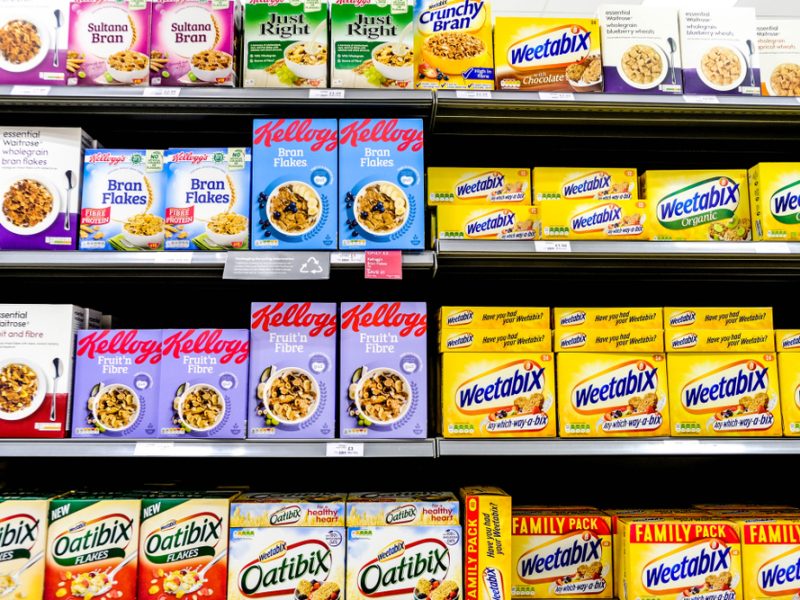 A supermarket aisle with oatibix