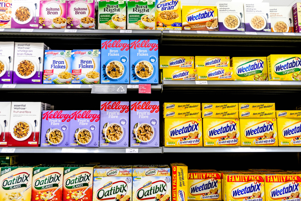 A supermarket aisle with oatibix