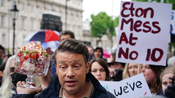 HFSS Eton mess protest with Jamie Oliver