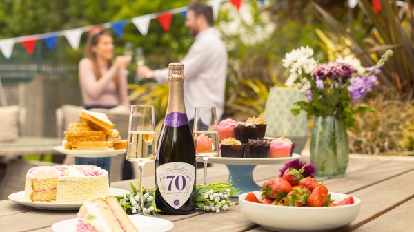 A Jubilee picnic spread with Virgin Wines special edition Platinum Jubilee sparking wine.