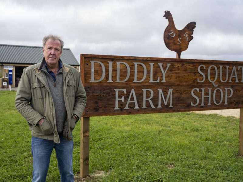 Jeremy Clarkson farm Johnson row V personality and Oxfordshire farm owner Jeremy Clarkson has joined thousands of farmers protesting against the October Budget's new agricultural inheritance tax policy.