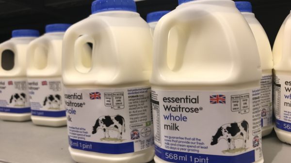 Waitrose Essential full milk.