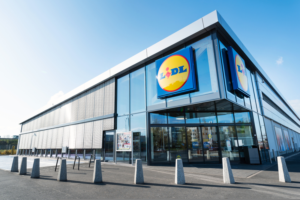 Lidl storefront