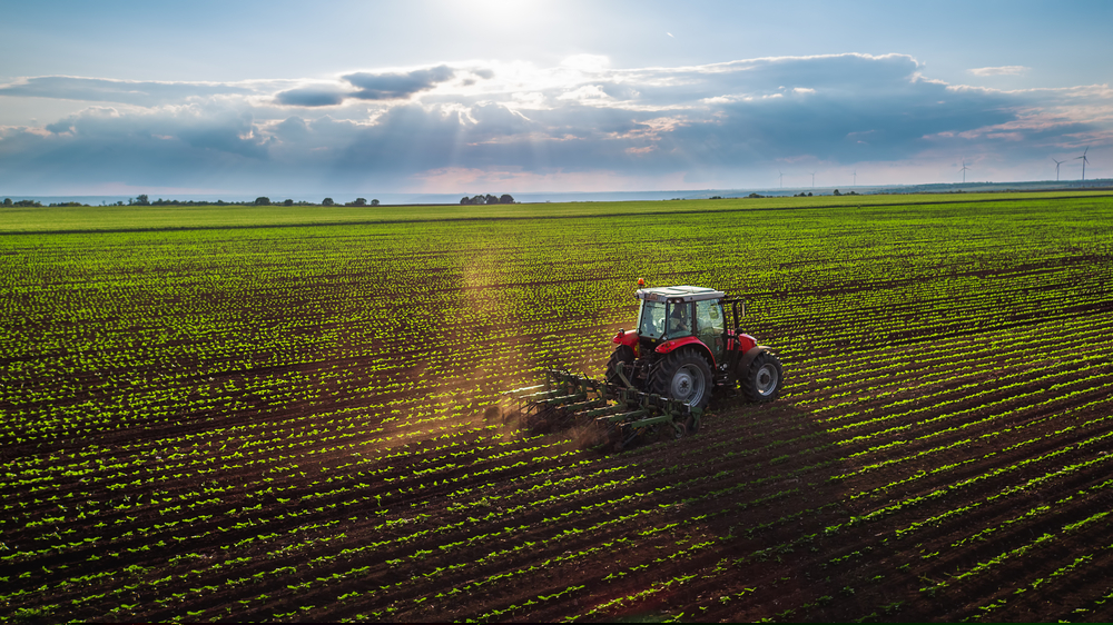 Tractor in field - WWF calls for transformation