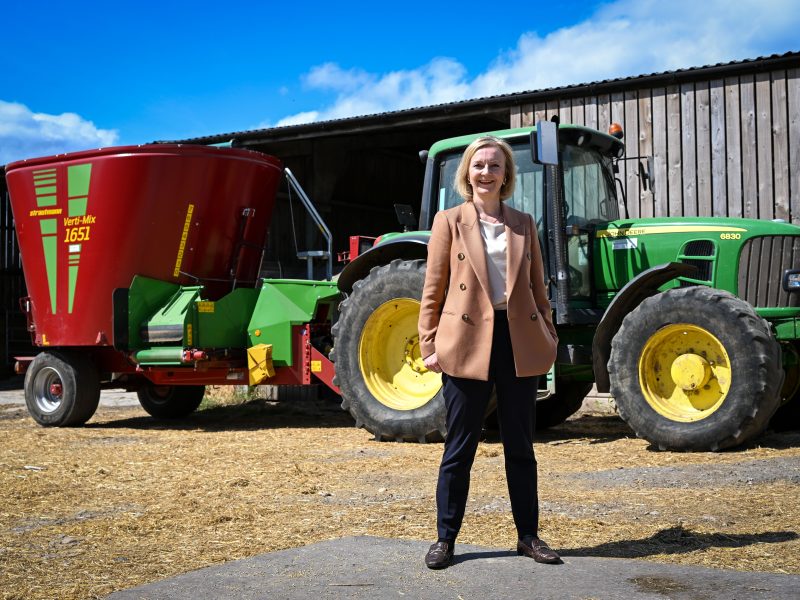 Liz Truss NFU farmers