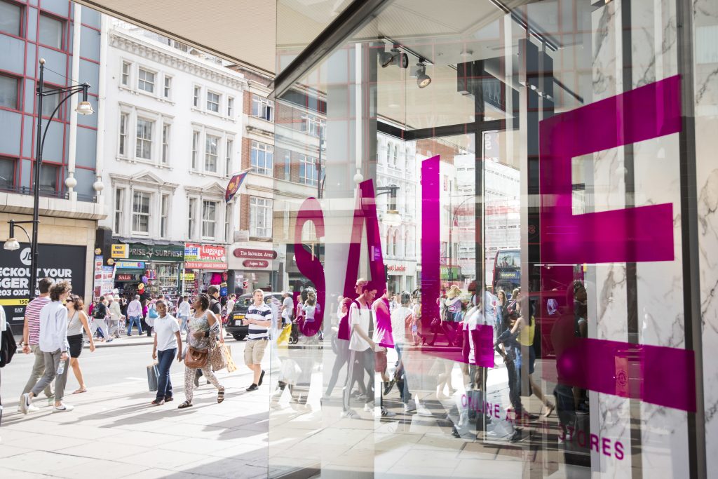 Consumer confidence falls to record low