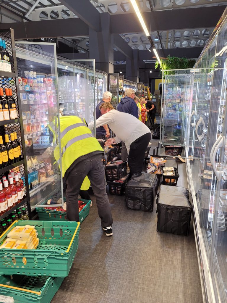 Nisa donates to Coventry foodbanks