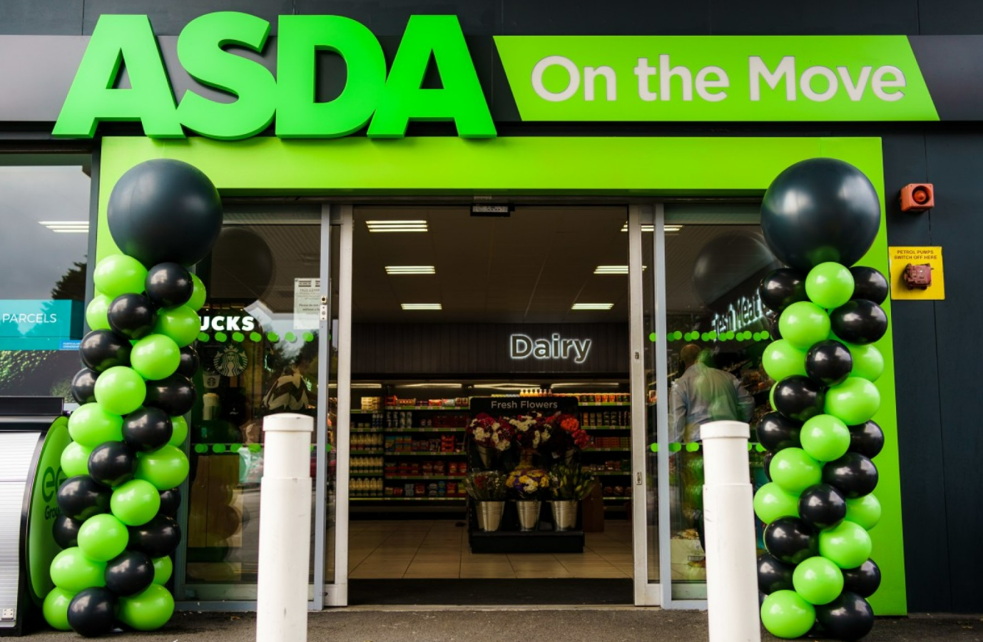 Asda has opened its 100th On The Move convenience store today in partnership with EG Group, marking a new milestone.