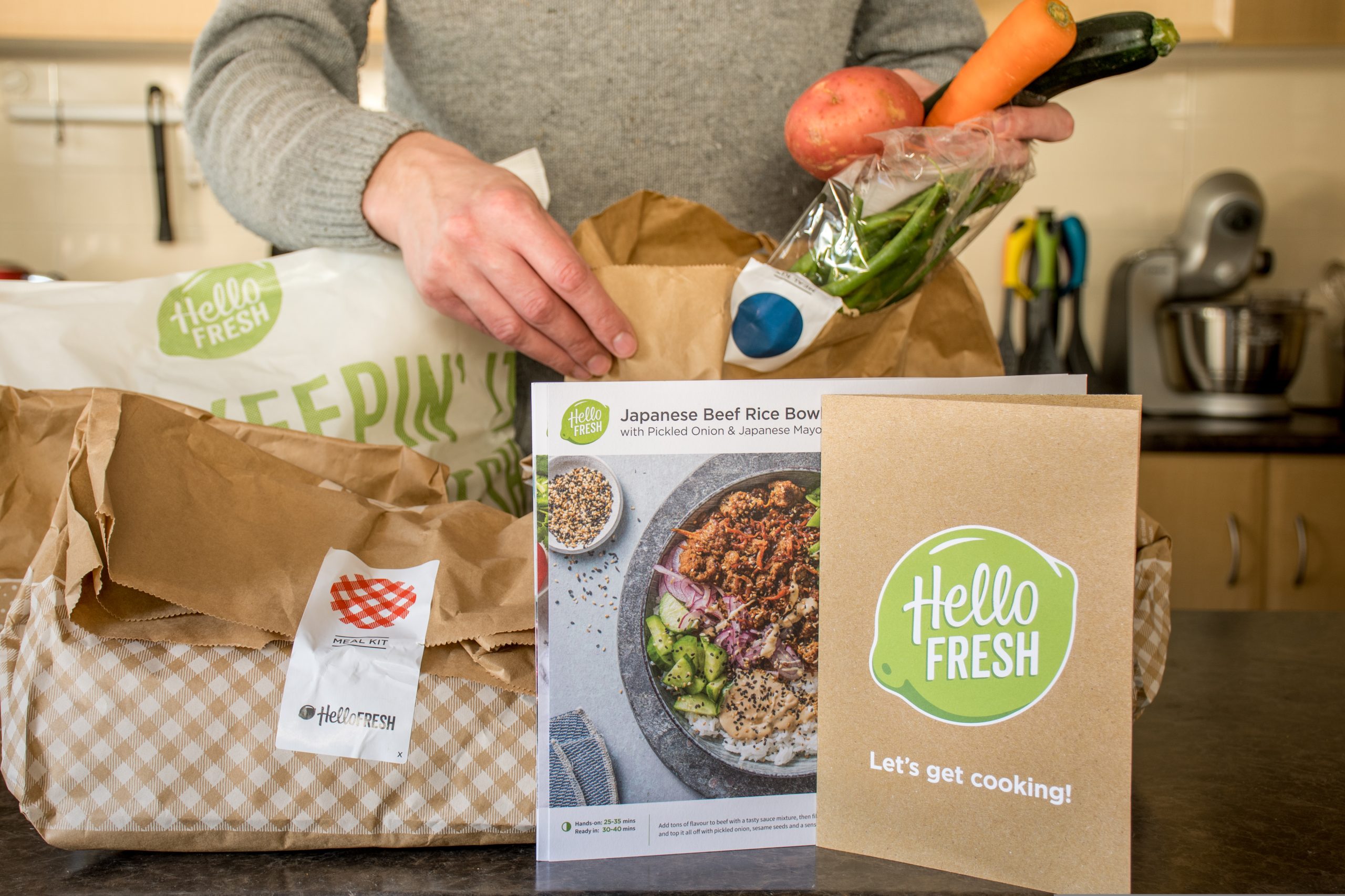 HelloFresh has committed to new emissions and food waste reduction targets within its new 2022 non-financial report today, in line with the Science Based Targets initiative (SBTi).