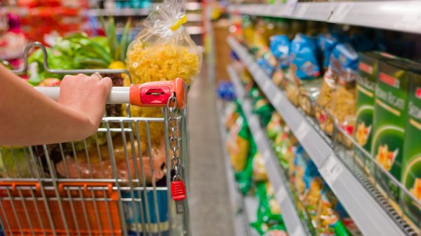 Supermarket aisle food - re Tesco and aldi among supermarkets tackling climate change