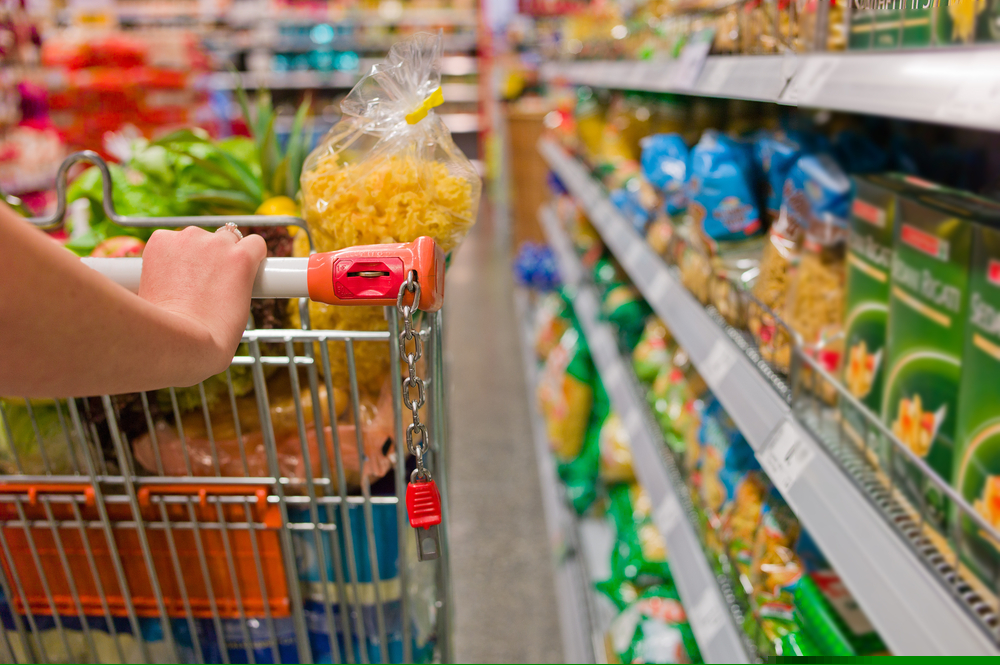 Supermarket aisle food - re Tesco and aldi among supermarkets tackling climate change