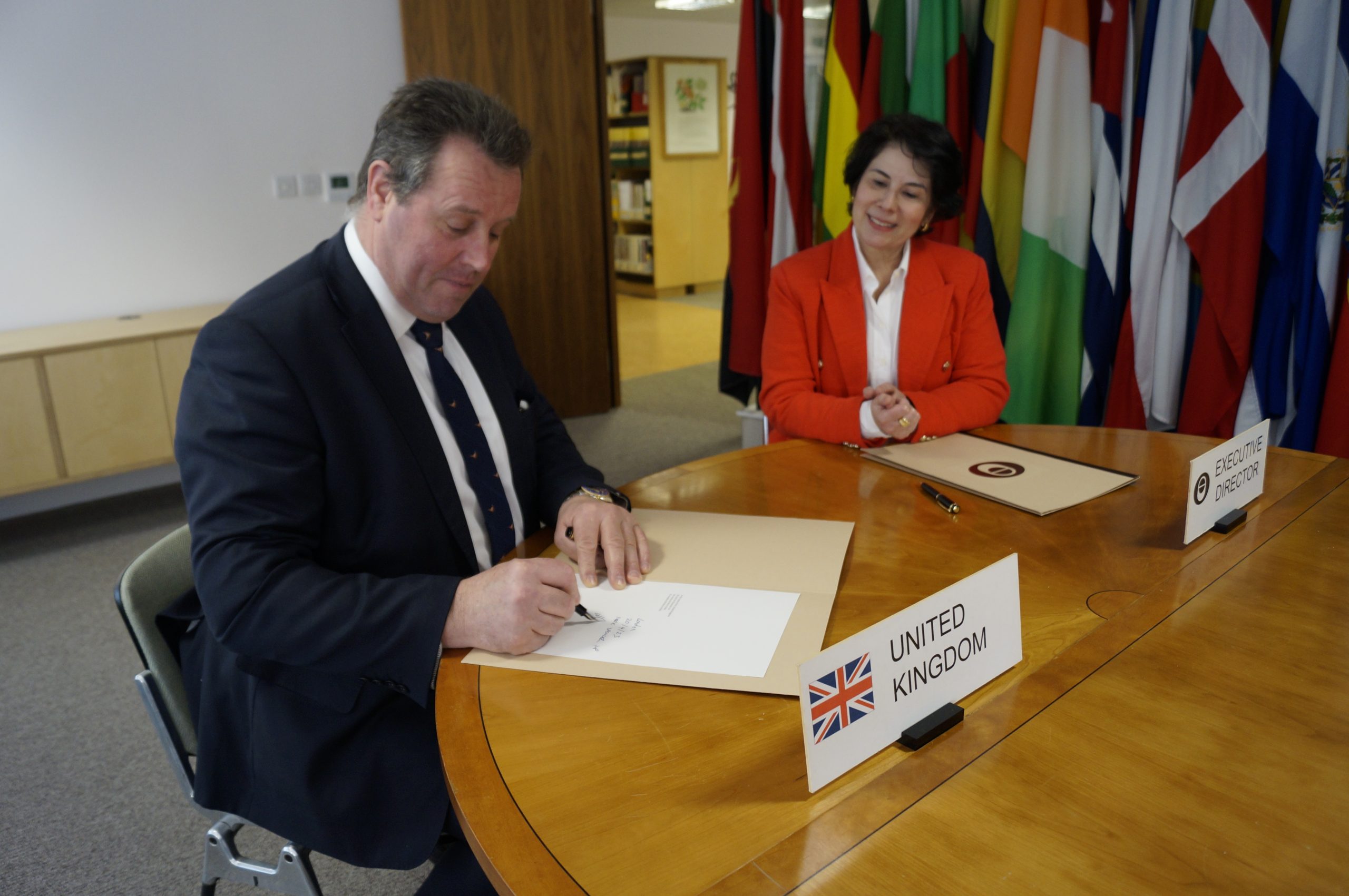 UK government signs international coffee agreement to strengthen industry