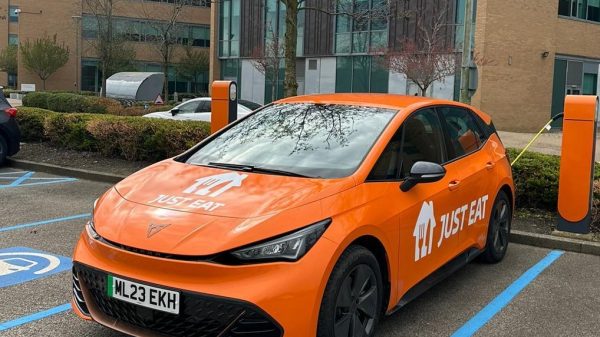 Just Eat has announced that it will replace its corporate sales fleet with electric vehicles by 2025.