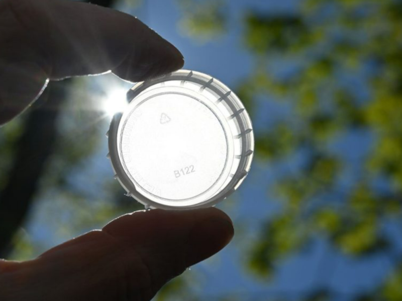 Arla switches to clear milk bottle cap