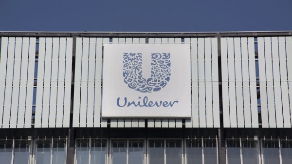 Unilever has struggled to maintain its fourth-quarter grocery store market share, leading to it losing out to own-brand labels and a subsequent reduced range, depicting Unilever's building here