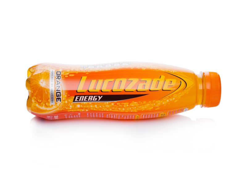 Workers at Lucozade owner Suntory's Gloucestershire factory have called off an industrial strike after the business agreed to a 5.5% pay increase.