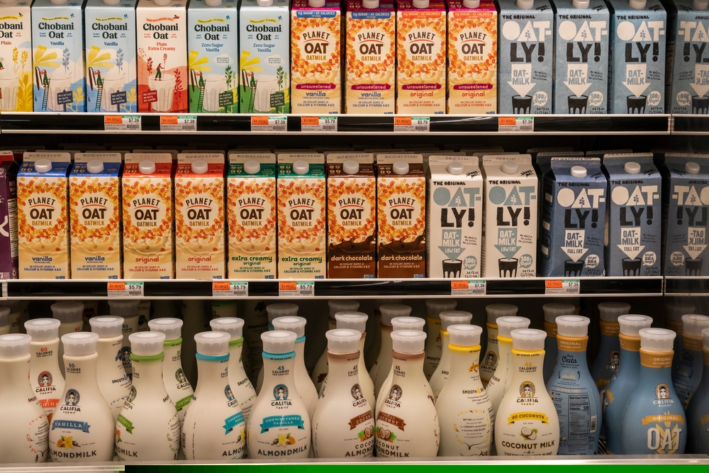 Plant-based milk supermarket - non-dairy