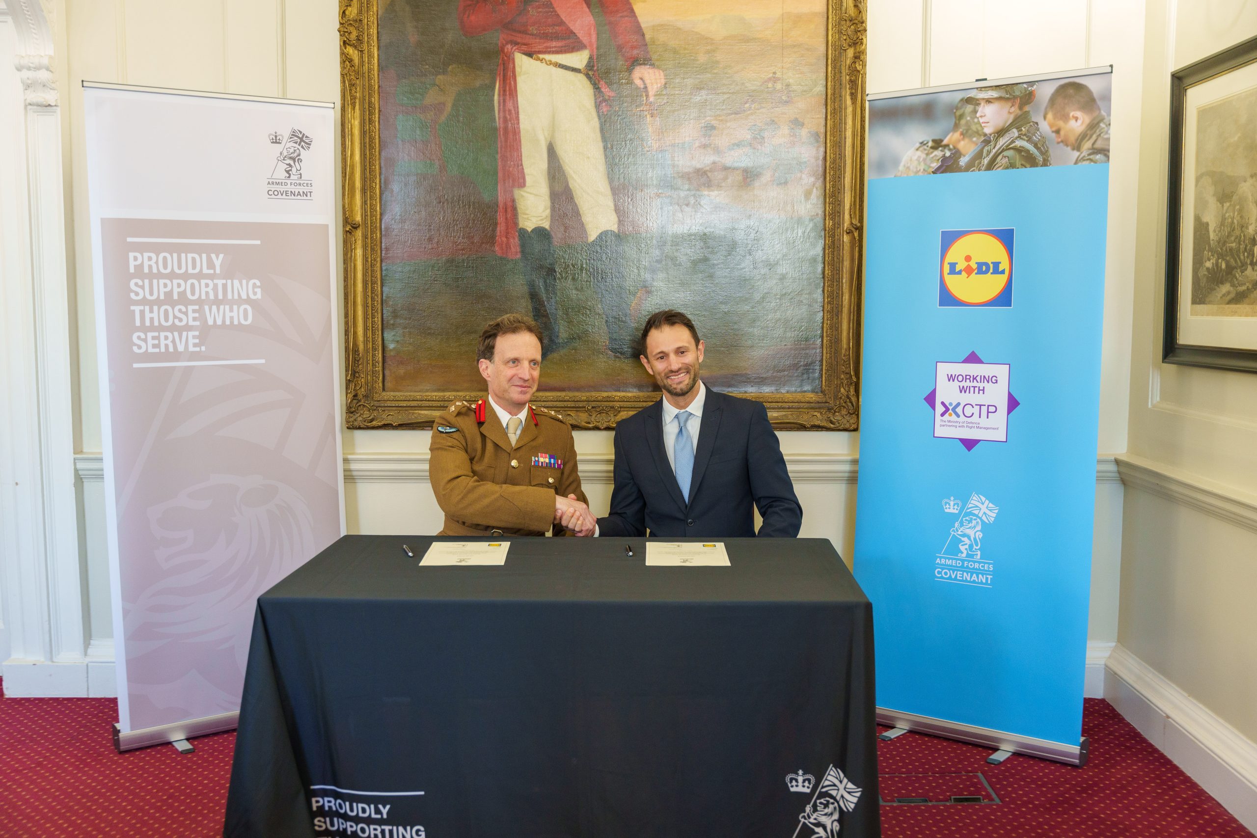 Lidl has become the first discounter to sign the Armed Forces Covenant, in a bid to further commit to its support of the armed forces community.