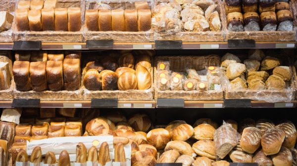 Bread in supermarket - re food inflation falls to lowest rate since January 2022
