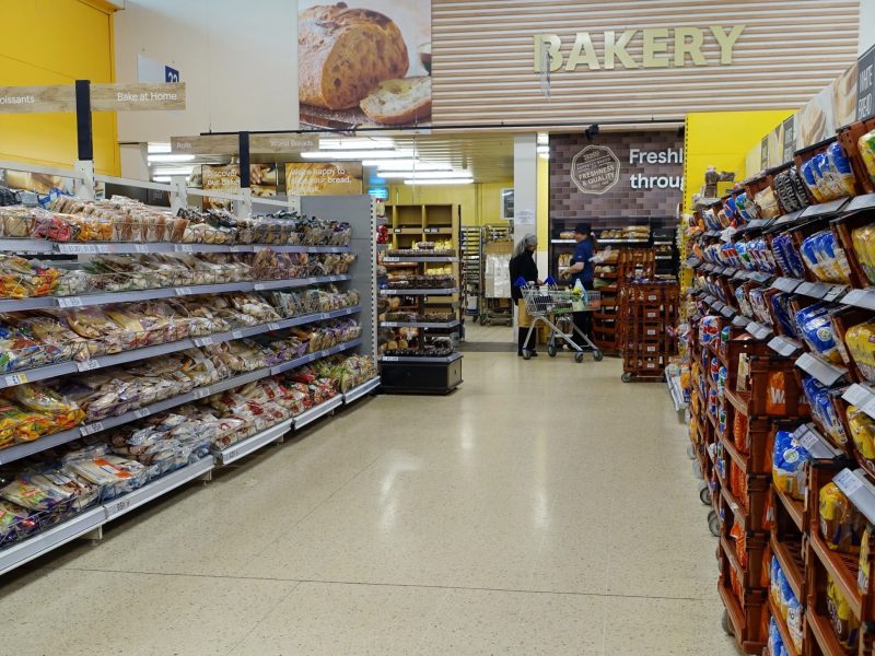 Tesco has been accused of "misleading" bakery marketing claims and breaches of consumer protection regulations by food alliance and campaigners, Sustain.