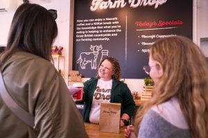 *** FREE FOR EDITORIAL USE *** Nestlé and First Milk bring a taste of farm life to London, bridging the disconnect between urbanites and nature. Photo credit: Simon Jacobs/Pinpep