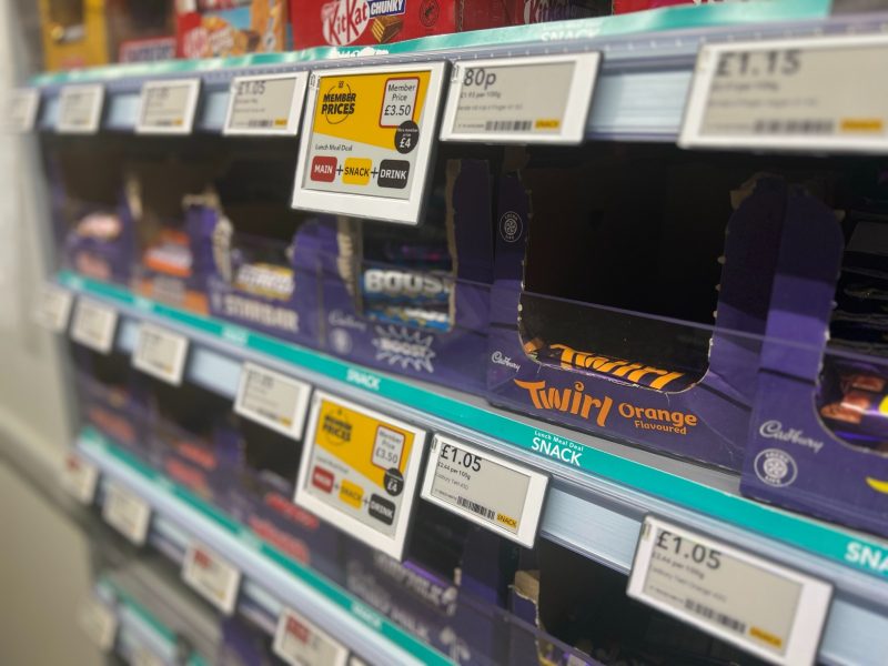 Co-op is phasing out paper pricing tags in favour of electronic shelf labels (ESLs) across its 2,400-strong UK store estate, as part of a major tech upgrade designed to boost efficiency and sustainability.