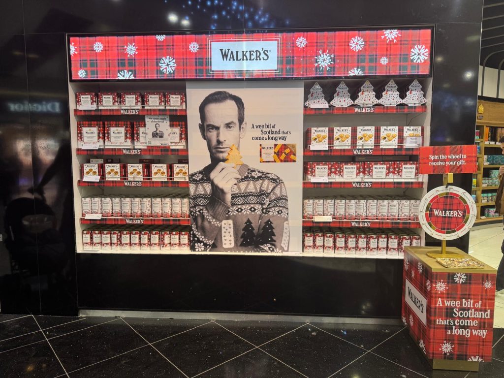 Biscuit brand Walker's Shortbread has unveiled a new festive campaign fronted by tennis star Andy Murray.