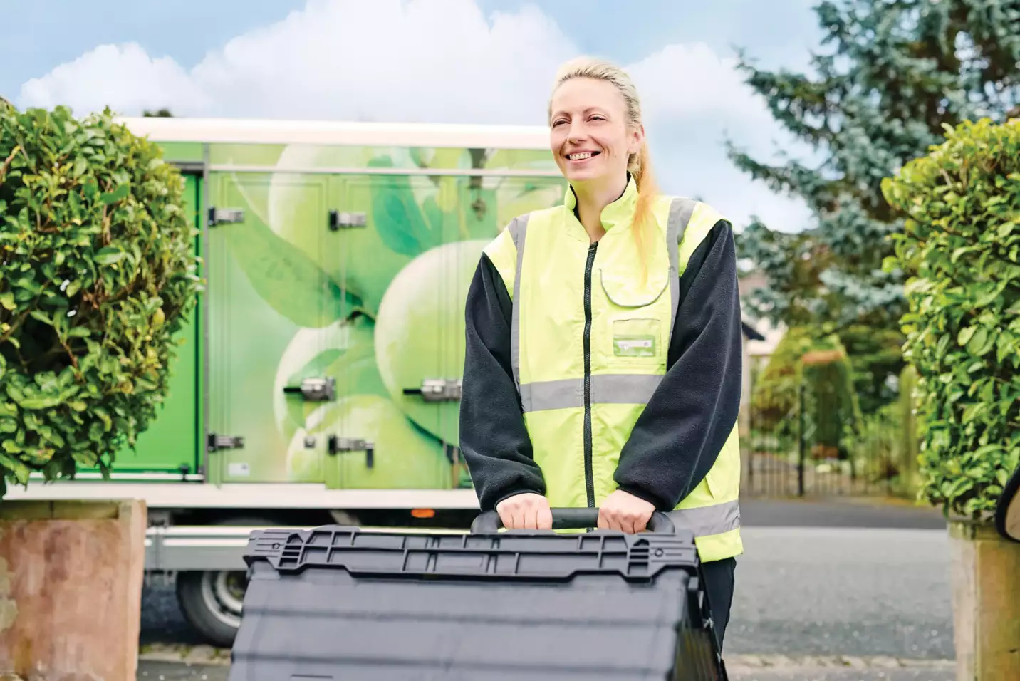 Asda partners with Ocado to overhaul online grocery business - Grocery Gazette - Latest Grocery Industry News